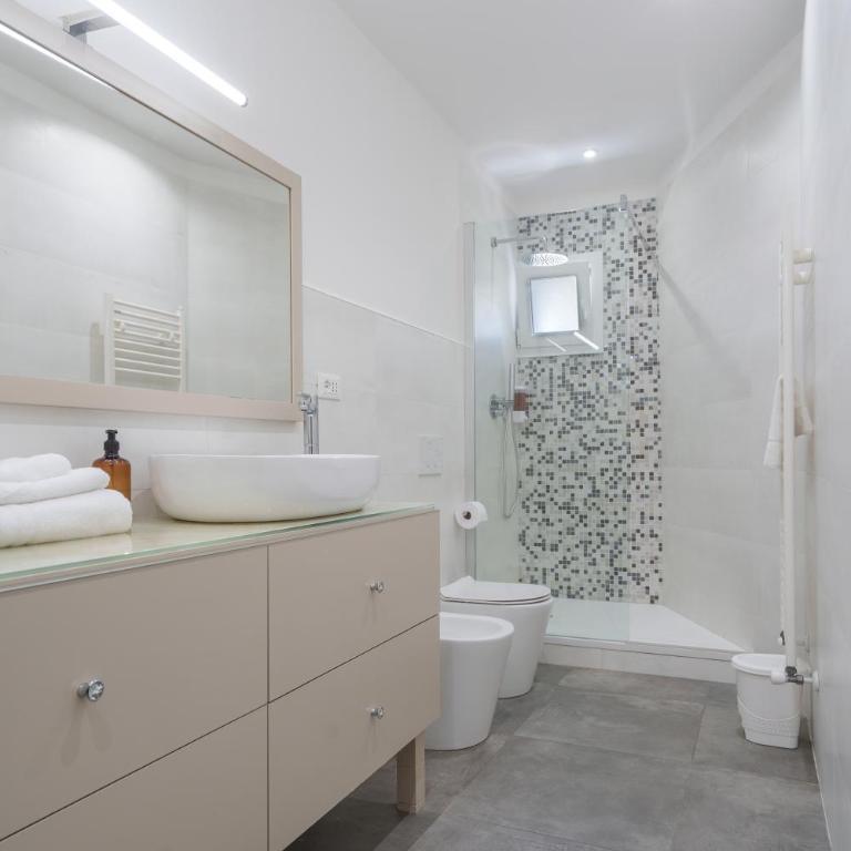 Crocera Home Genova - Appartamento con 2 Camere da Letto - 12