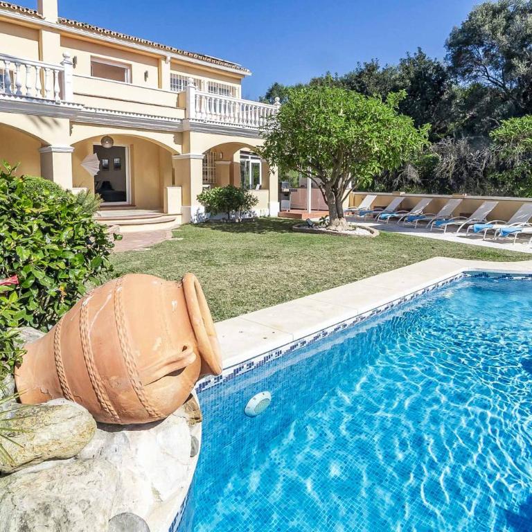 Villa Jude Banus - Villa - 1