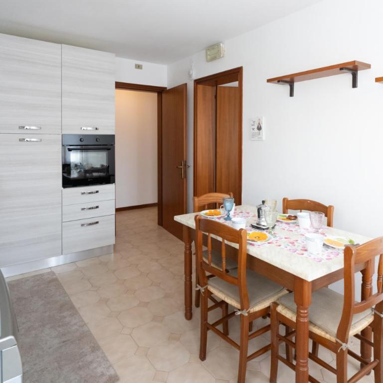 Enza House - Appartamento con 2 Camere da Letto - 33