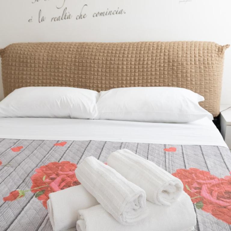 Enza House - Appartamento con 2 Camere da Letto - 3