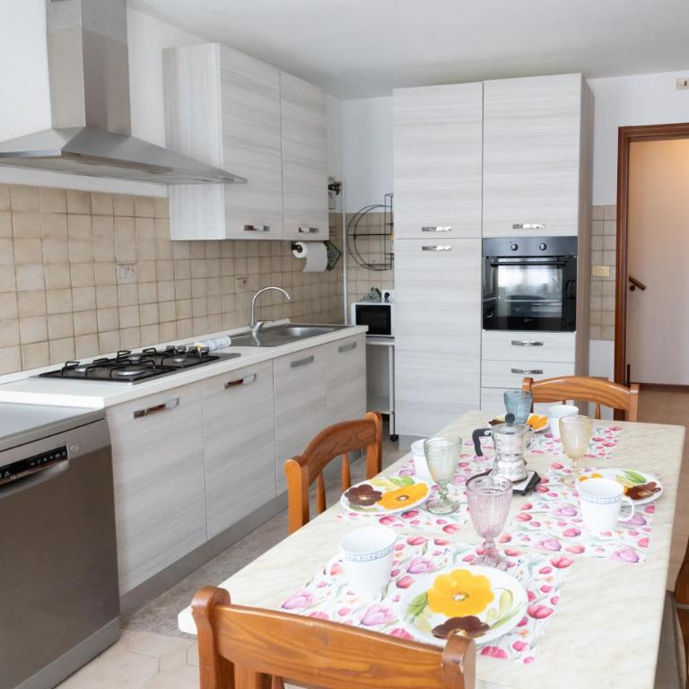 Enza House - Appartamento con 2 Camere da Letto - 39