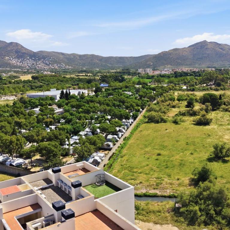 Apartamento ático con solárium a 5 min de la playa y vistas al mar - Apartamento de 2 dormitorios - 31