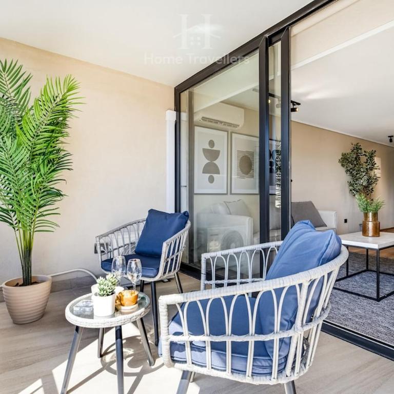 HT Terrace With AC and Quiet neighborhood - One-Bedroom Apartment - 2