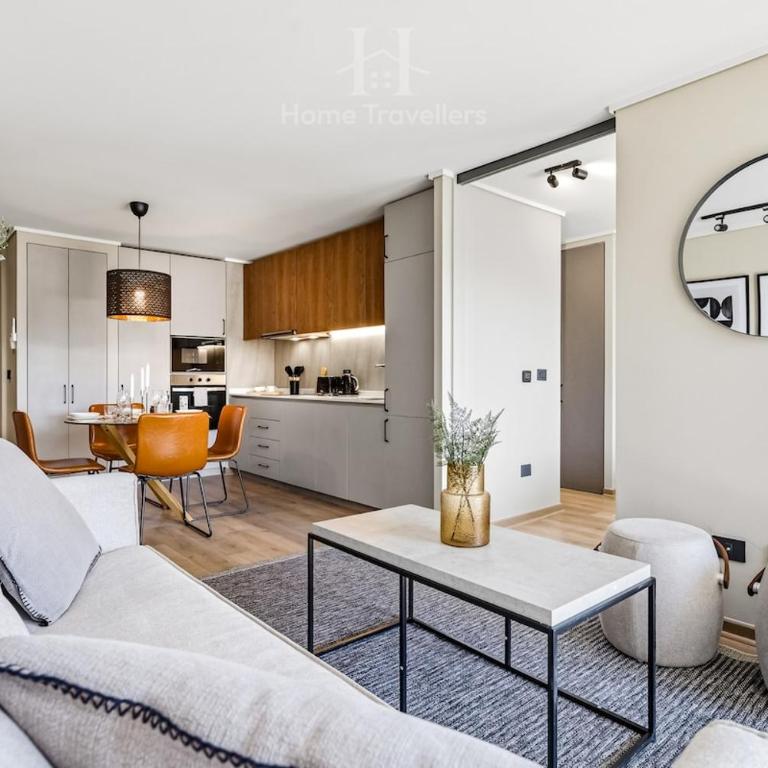 HT Terrace With AC and Quiet neighborhood - One-Bedroom Apartment - 24