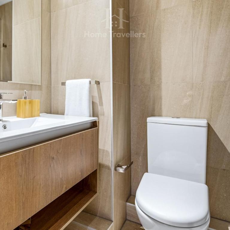 HT Terrace With AC and Quiet neighborhood - One-Bedroom Apartment - 29
