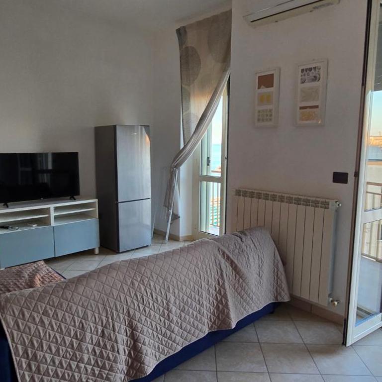 Anthemare B&B - Appartamento con 1 Camera da Letto con Balcone e Vista Città - 17