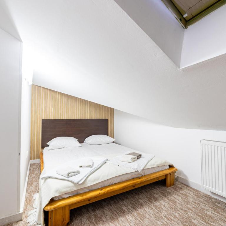 Aparthotel HayatHills - Niskobudžetna Dvokrevetna Soba sa Bračnim Krevetom - 6