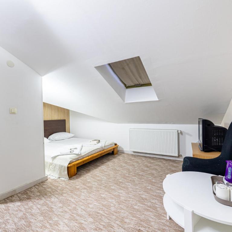 Aparthotel HayatHills - Dvokrevetna Soba sa Bračnim Krevetom - 15