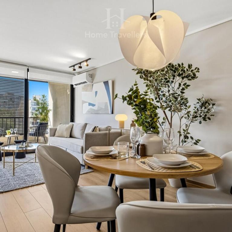 HT terrace with AC close to cafes and restaurants - One-Bedroom Apartment - 1