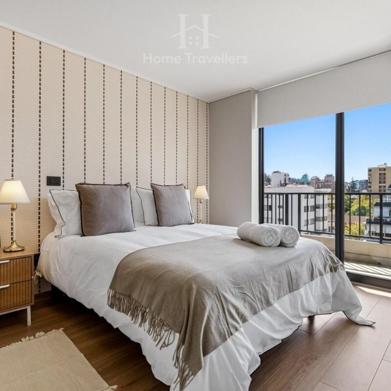 HT terrace with AC close to cafes and restaurants - One-Bedroom Apartment - 12