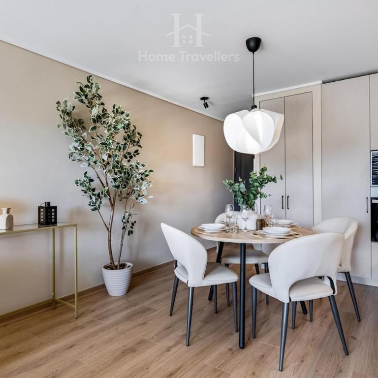 HT terrace with AC close to cafes and restaurants - One-Bedroom Apartment - 30