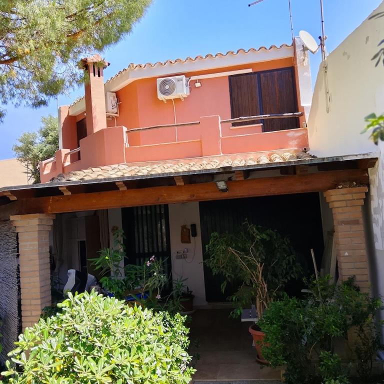 Sardegna,villino immerso nel verde a 150 MT dal mare - Casa con 2 Camere da Letto - 1