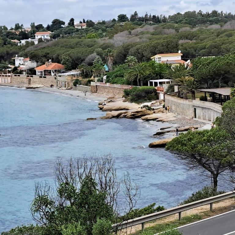Sardegna,villino immerso nel verde a 150 MT dal mare - Casa con 2 Camere da Letto - 26