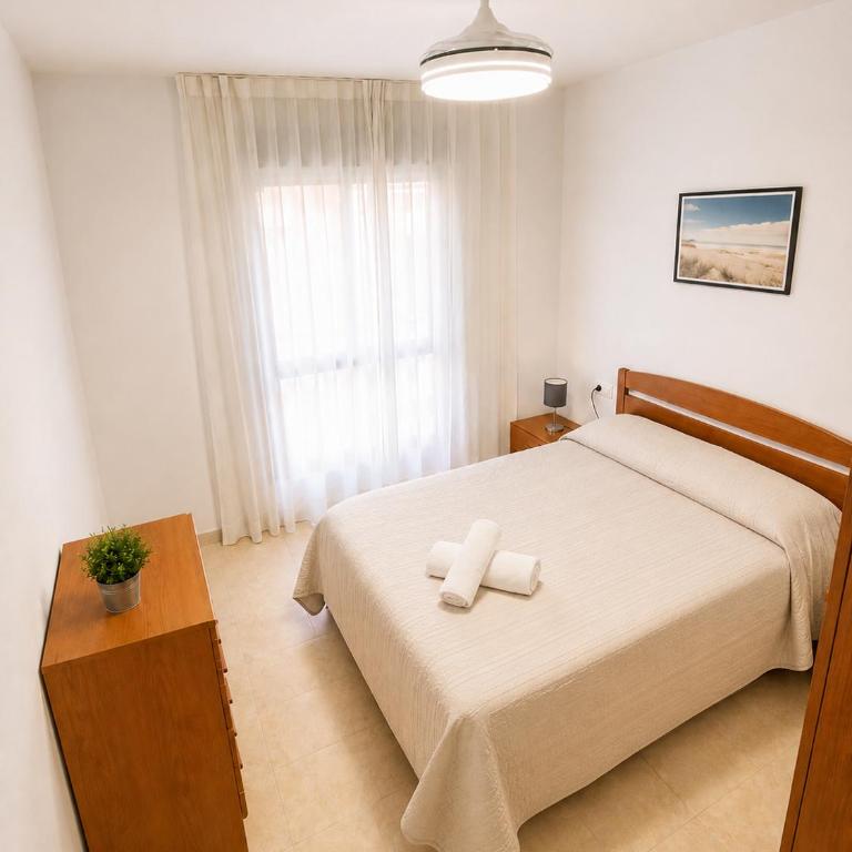 Piso a 150 metros de la Playa con Aire Acondicionado Centralizado - Apartamento de 2 dormitorios - 4