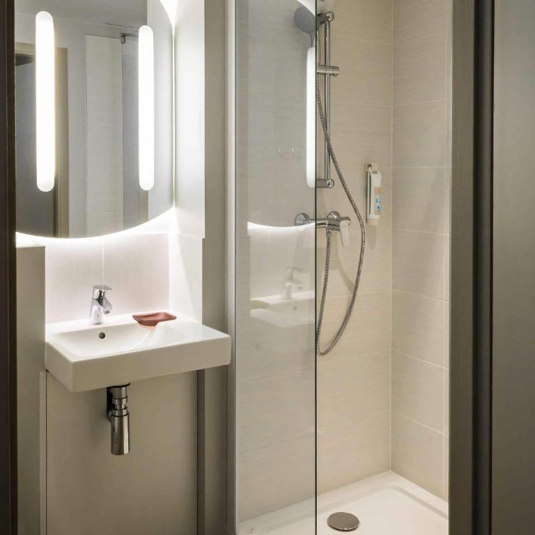 Ibis Budget Sallanches Pays du Mont-Blanc - Chambre Double - 7