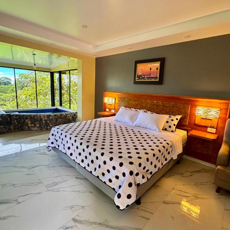 Hosteria Arizona - Suite con bañera de hidromasaje - 1