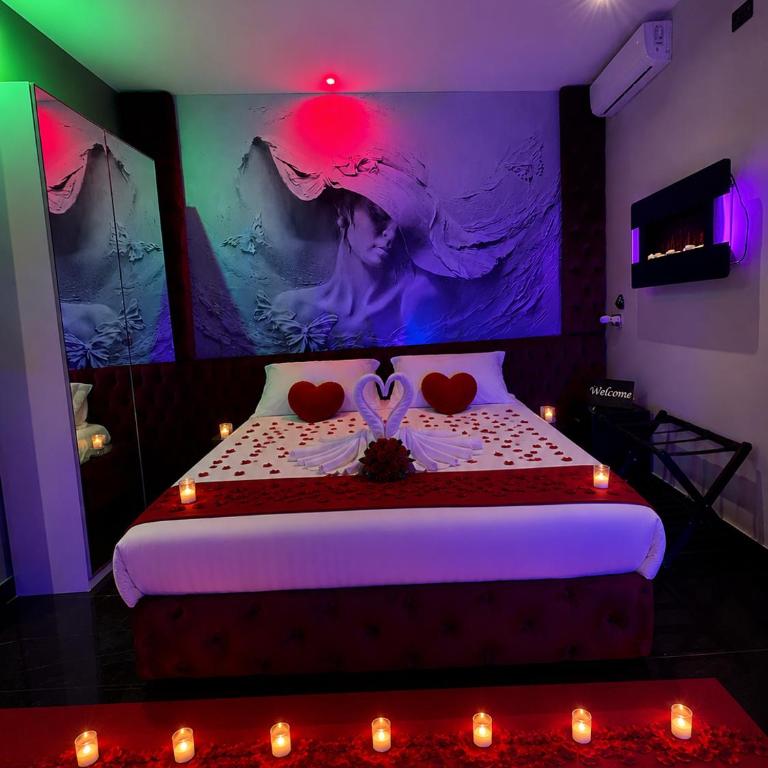 Napoli in relax - Suite King con Vasca Idromassaggio - 13