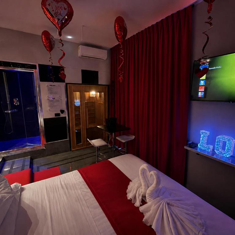 Napoli in relax - Suite Queen con Vasca Idromassaggio - 18
