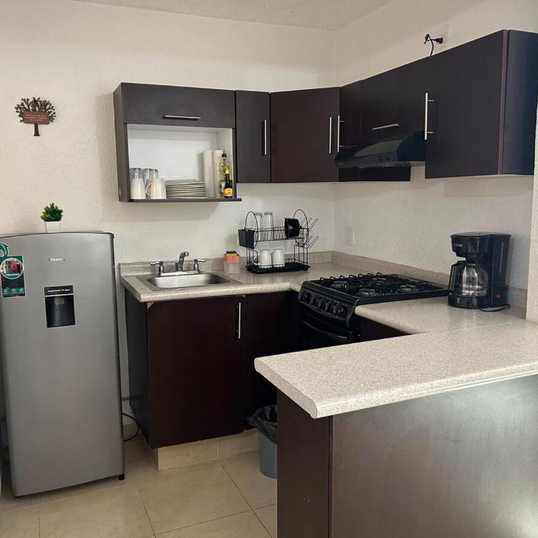 Comfortable apartment with pool near beaches - Apartamento de 2 dormitorios - 4