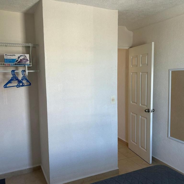 Comfortable apartment with pool near beaches - Apartamento de 2 dormitorios - 21