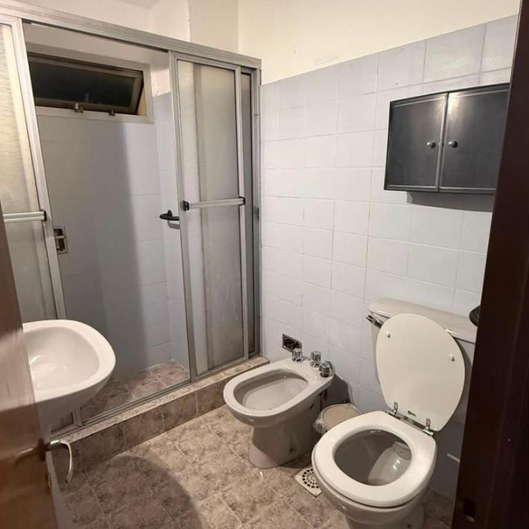 Amplio y cálido departamento 2 dorm en General Paz - Apartamento de 2 dormitorios - 10