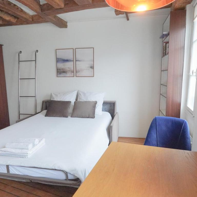 12 Cozy Studio in heart of Paris near Louvre & Metro - Studio-Apartment - 3