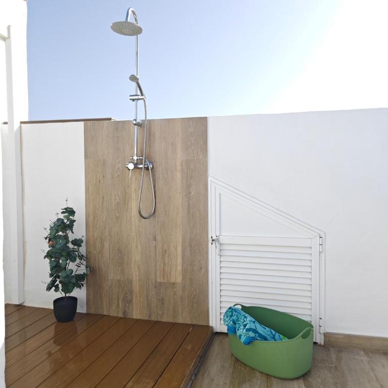 Private apartment, private solarium & 2 terraces et Piscine - Apartamento de 1 dormitorio - 2