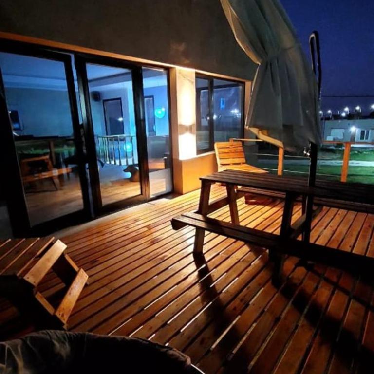 Luna & Playa - Two-Bedroom House - 21