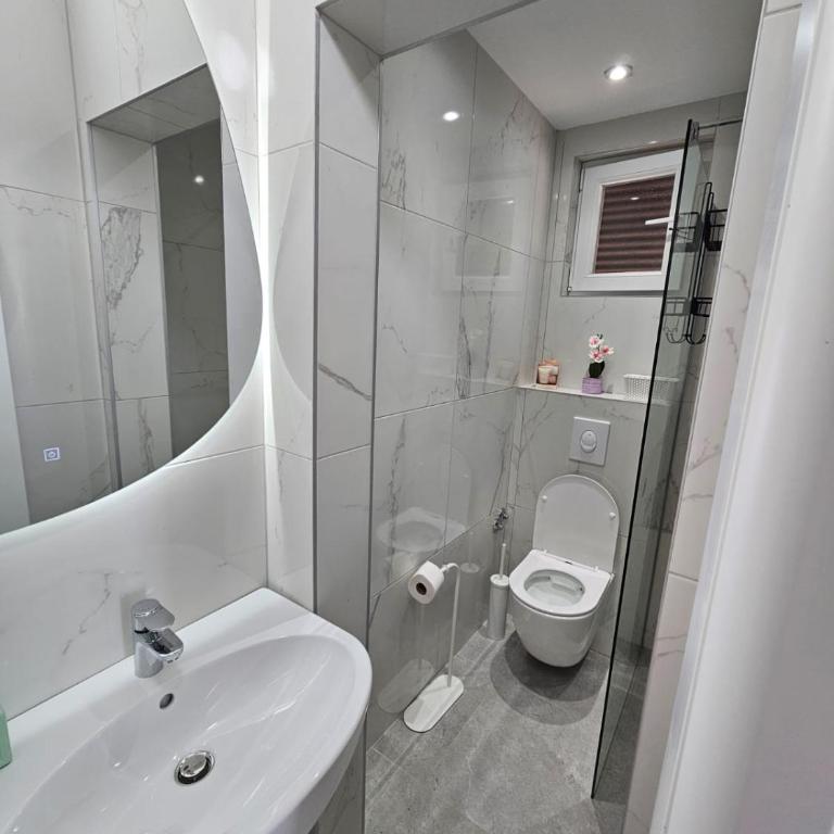 Apartments Bursac - Deluxe Apartment - 4