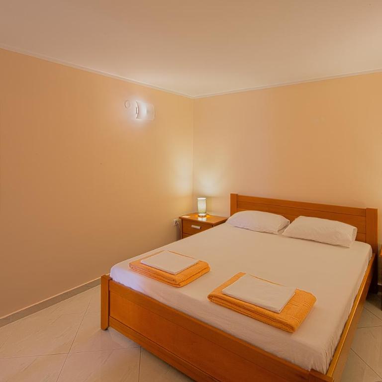 Apartments Mika - Studio - 8