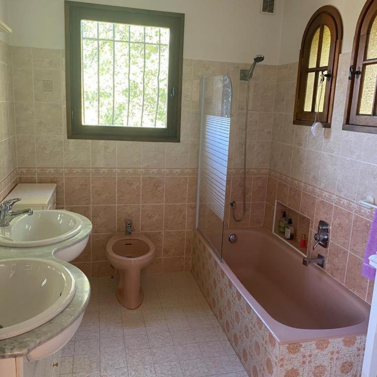 Cannes-Mougins- Quiet house-10 min to Sea - Haus mit 3 Schlafzimmern - 6