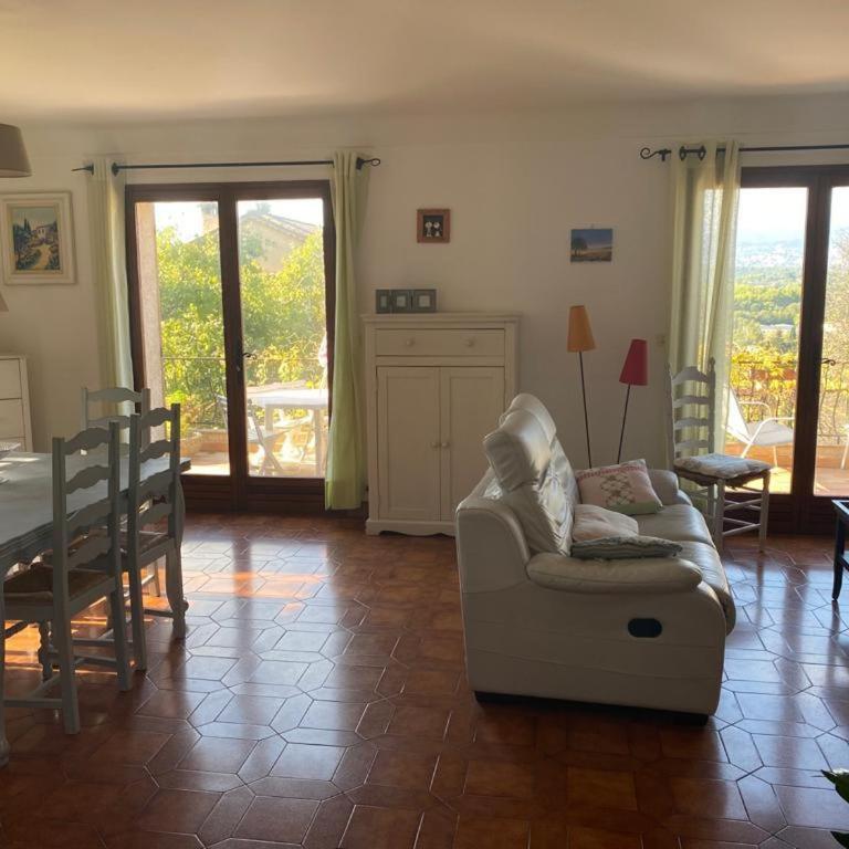 Cannes-Mougins- Quiet house-10 min to Sea - Haus mit 3 Schlafzimmern - 12