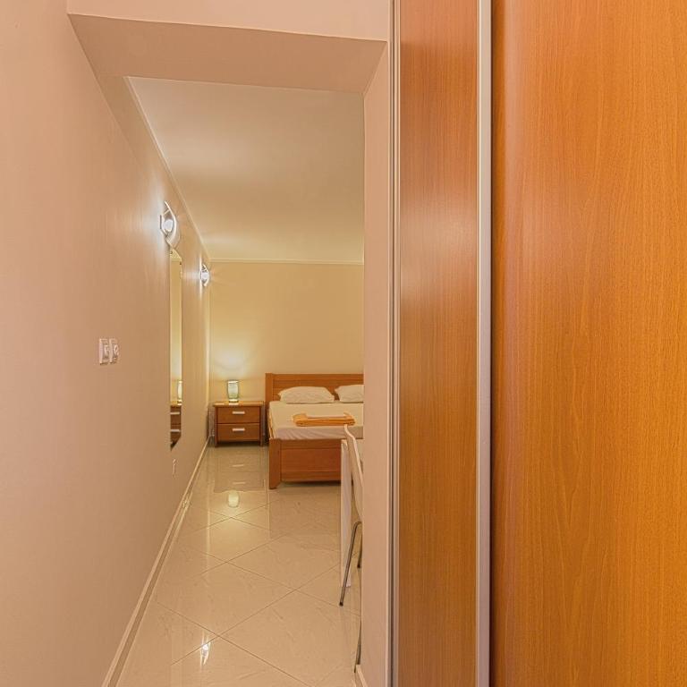 Apartments Mika - Studio - 5