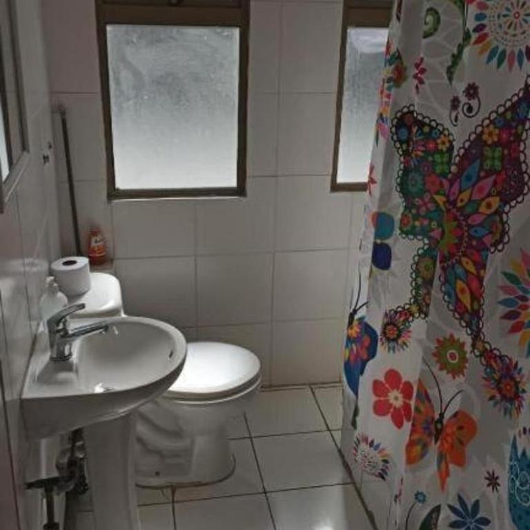 Turismo Quintamar 5 poniente 431 Viña del mar - Habitación Doble con baño privado externo - 3