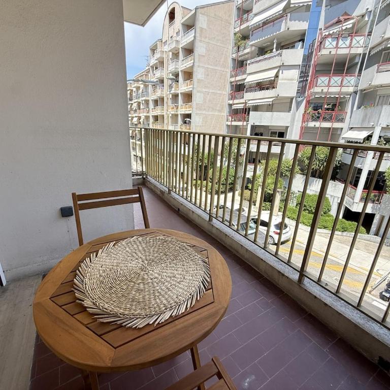 Casa Harmonia Élégant Cocon rénové Clim & confort - Apartamento de 1 dormitorio - 20