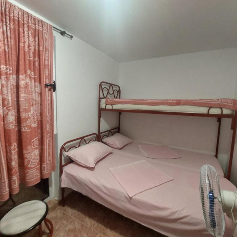 ADM Apartment - Trokrevetna Soba - 1