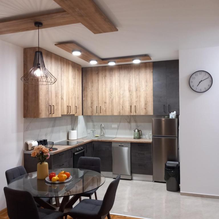Apartman NINA - Apartment mit 2 Schlafzimmern - 1