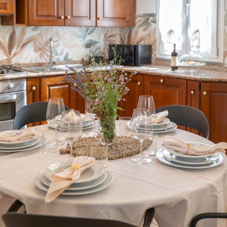 Casa Le Camelie idromassaggio e relax Lucca - Casa a Schiera con 2 Camere da Letto - 8