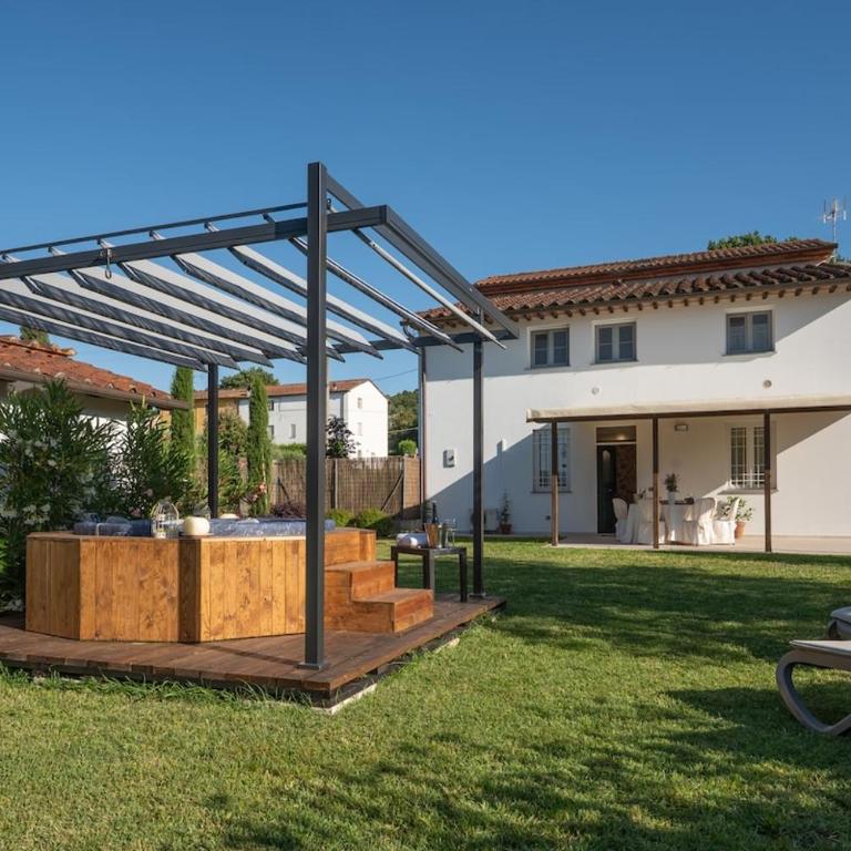 Casa Le Camelie idromassaggio e relax Lucca - Casa a Schiera con 2 Camere da Letto - 26