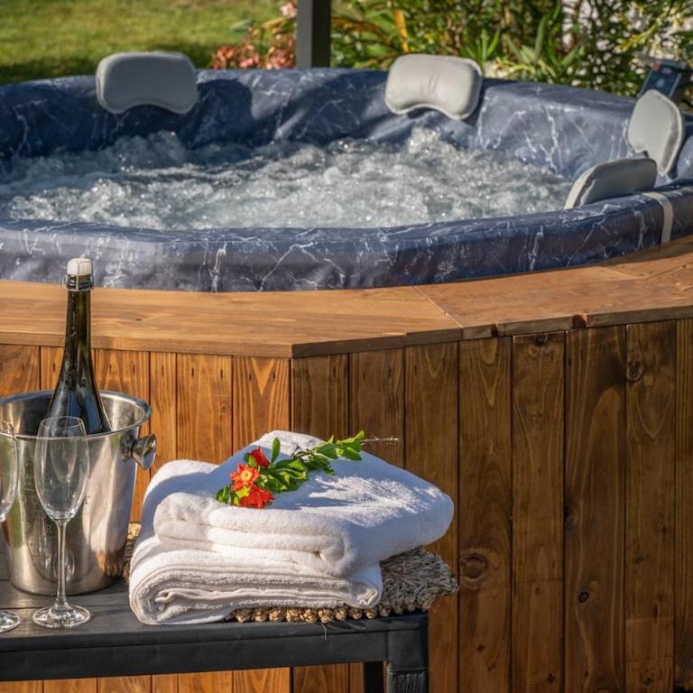 Casa Le Camelie idromassaggio e relax Lucca - Casa a Schiera con 2 Camere da Letto - 30
