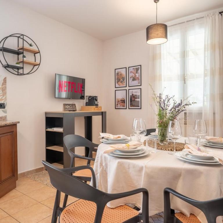 Casa Le Camelie idromassaggio e relax Lucca - Casa a Schiera con 2 Camere da Letto - 33