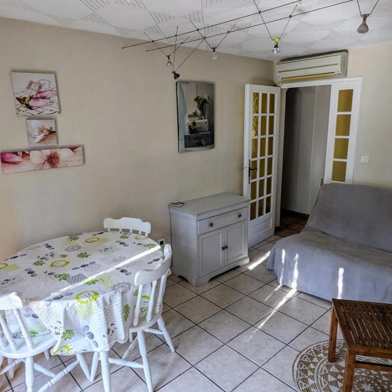 Gîte les palmiers - Maison 1 Chambre - 5