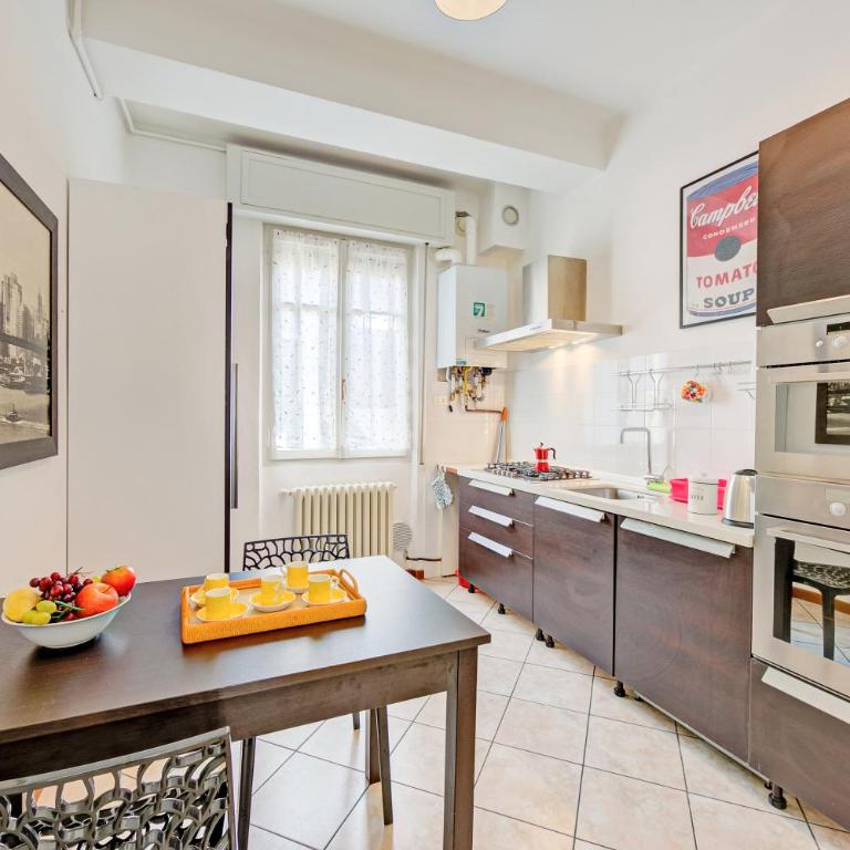 Casa Rachele Stresa Center 2BR and Balcony - Happy Rentals - Appartamento con Balcone - 2