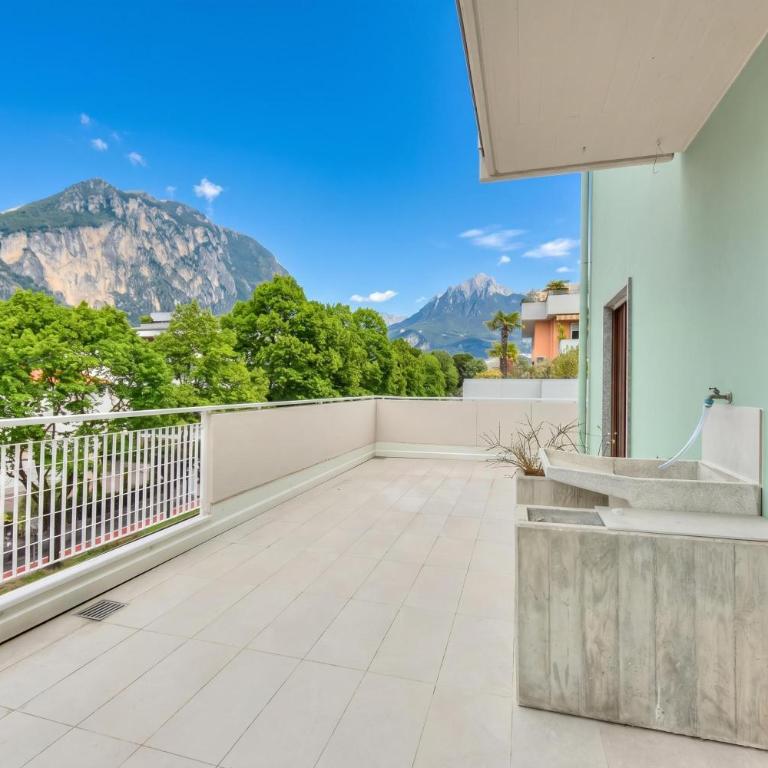 Balcone Sui Tigli Few Min From The Lake - Happy Rentals - Appartamento con Terrazza - 21
