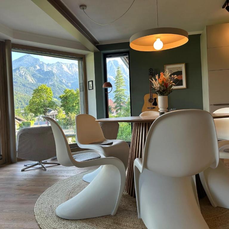 LoisachLodge - zwischen Loisach und Zugspitze - Apartamento con vistas y balcón - 3
