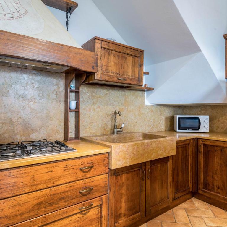 Al Agave sotto - Appartamento Superior con 1 Camera da Letto e Balcone - 10