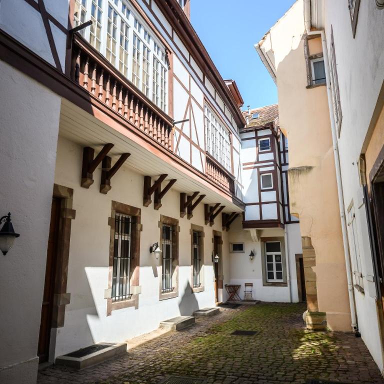 F1 dans maison du 17 ème - Appartement - 9