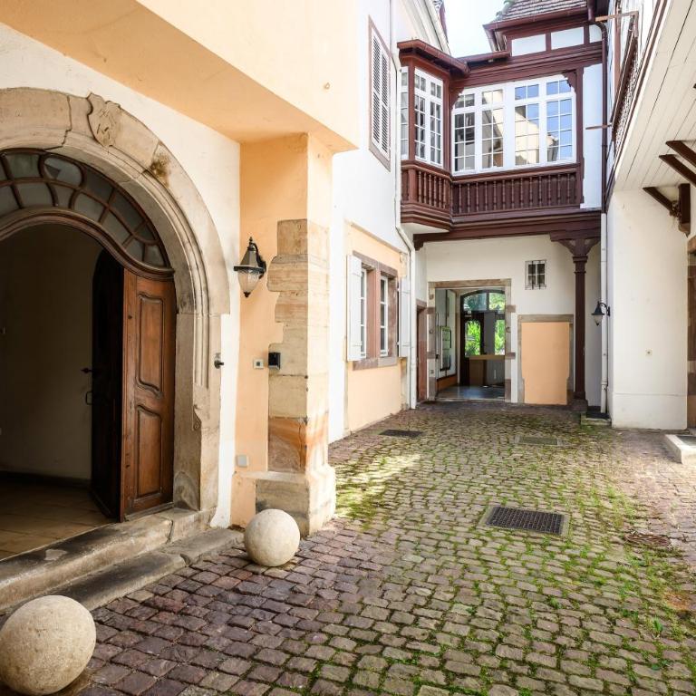 F1 dans maison du 17 ème - Appartement - 12