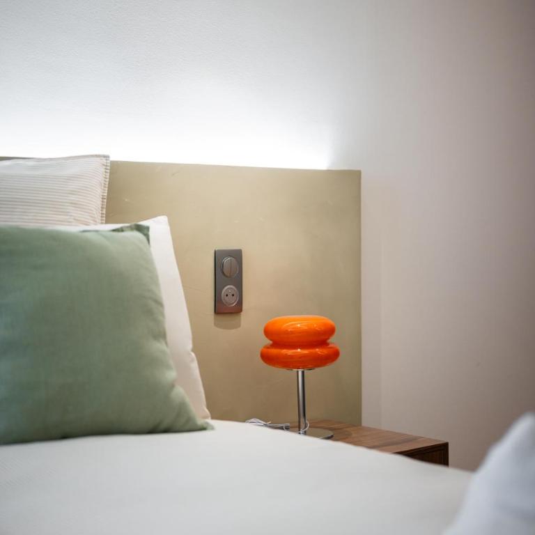 Luxueux, équipé en plein coeur de nice AC-PARKING - 4 ROOMS - Appartement - 18