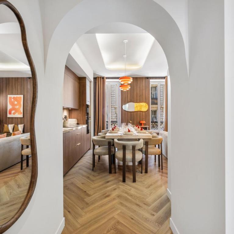 Luxueux, équipé en plein coeur de nice AC-PARKING - 4 ROOMS - Appartement - 35